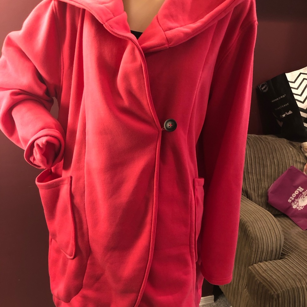 Long pink hoodie